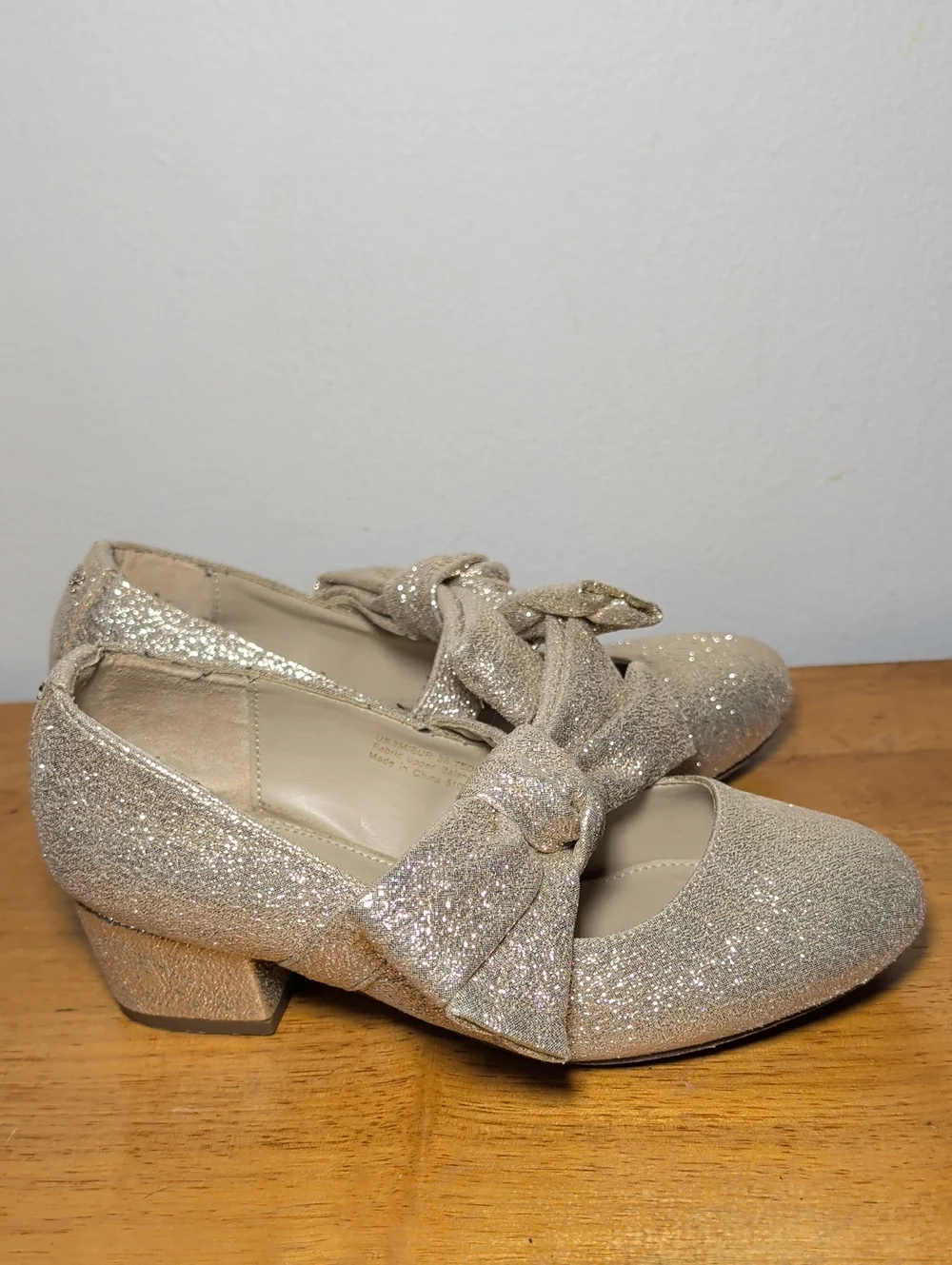 Sam Edelman Teddy Kids Shoes Gold Glitter Bow Block Heel Girls Size 3